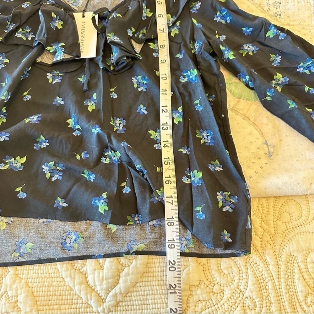 NWT peasant floral ruffle long sleeve blouse by WeWoreWhat women’s XS - Picture 2 of 11